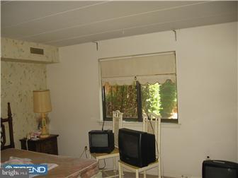 813 Red Lion Road, Unit C2 Philadelphia, PA 19115 - Photo 5 of 12 Bedroom - Main
