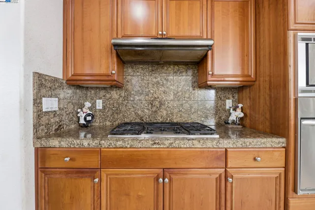 $1,450,000 | 1136 Taraya Terrace, Hercules, CA 94547