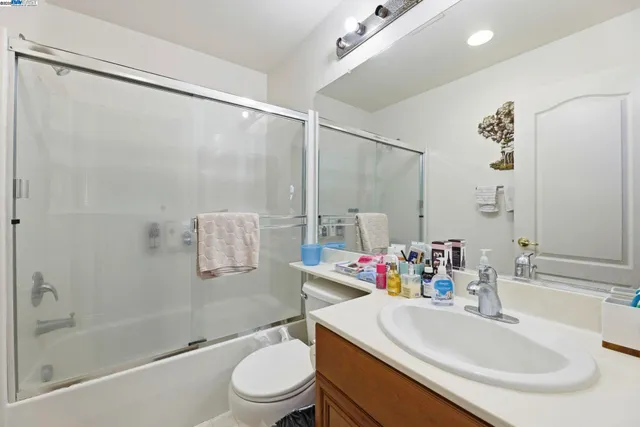 $1,450,000 | 1136 Taraya Terrace, Hercules, CA 94547