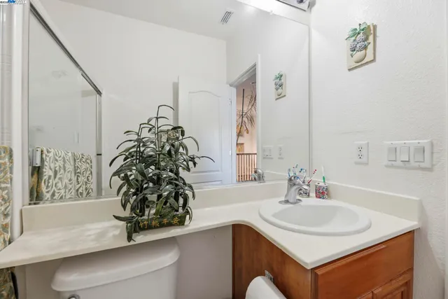 $1,450,000 | 1136 Taraya Terrace, Hercules, CA 94547