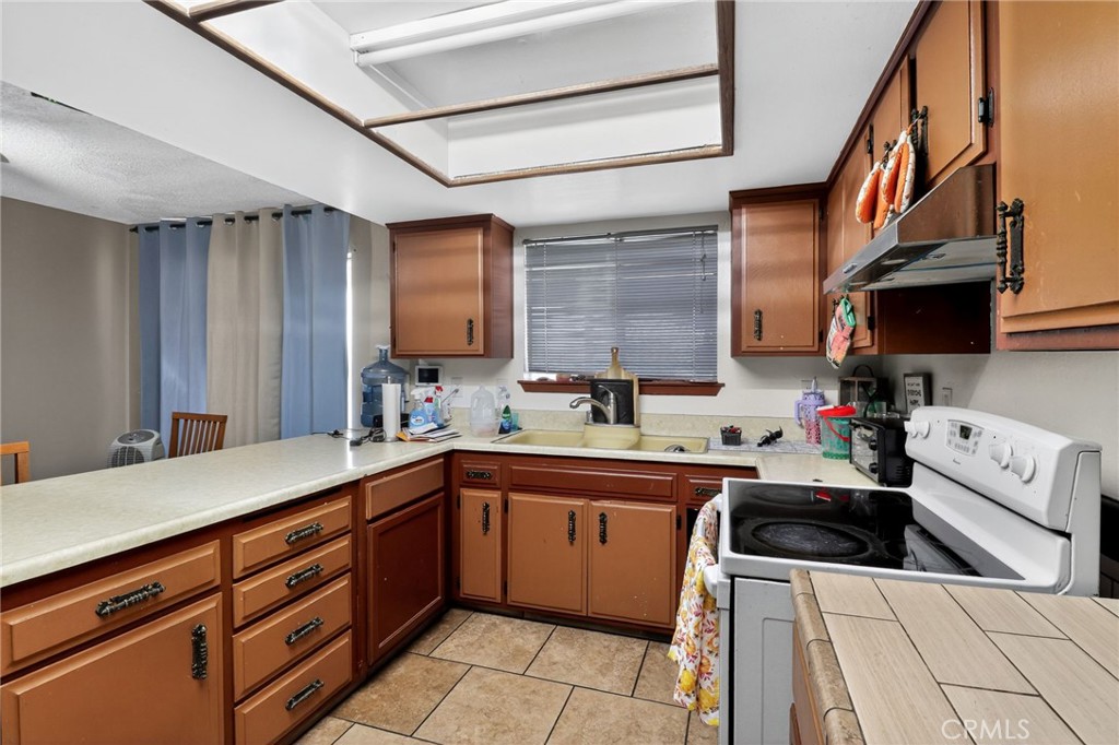 22575 Papago Road Apple Valley, CA 92307 - Photo 15 of 30