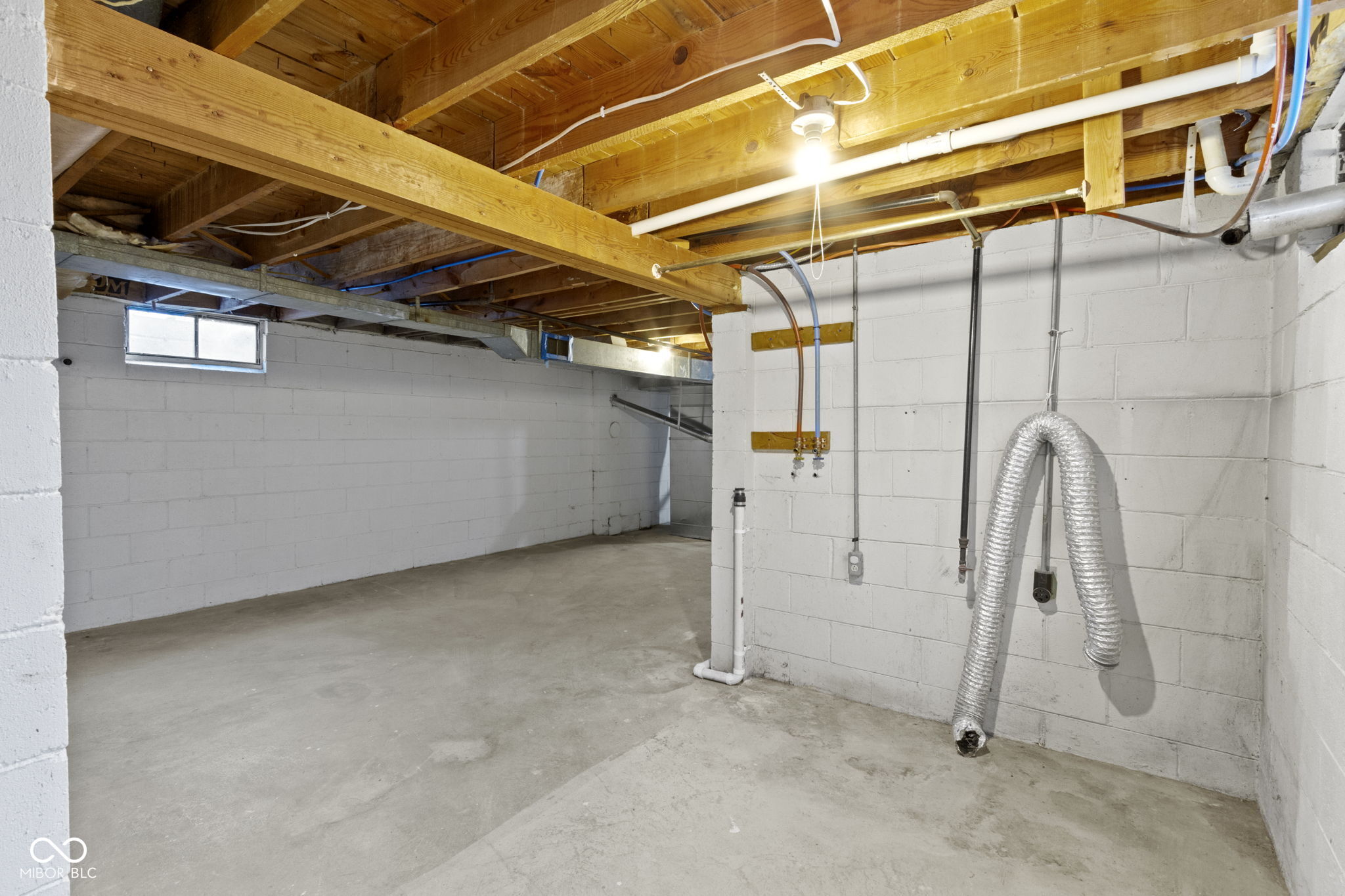 305 Bixler Road Indianapolis, IN 46227 - Photo 27 of 31 Gallery Image 27