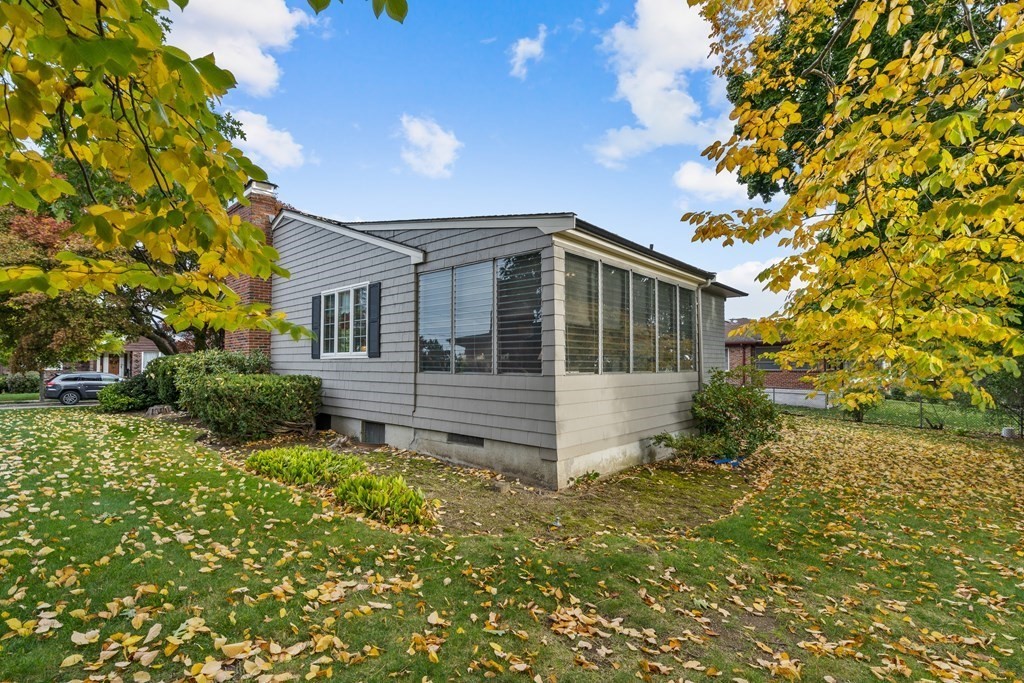 17 Mossdale Road Boston, MA 02130 - Photo 21 of 33 Gallery Image 21
