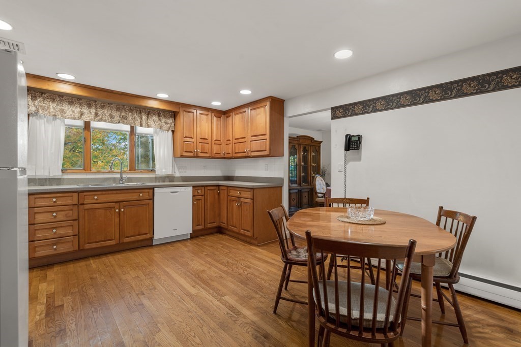 17 Mossdale Road Boston, MA 02130 - Photo 27 of 33 Gallery Image 27