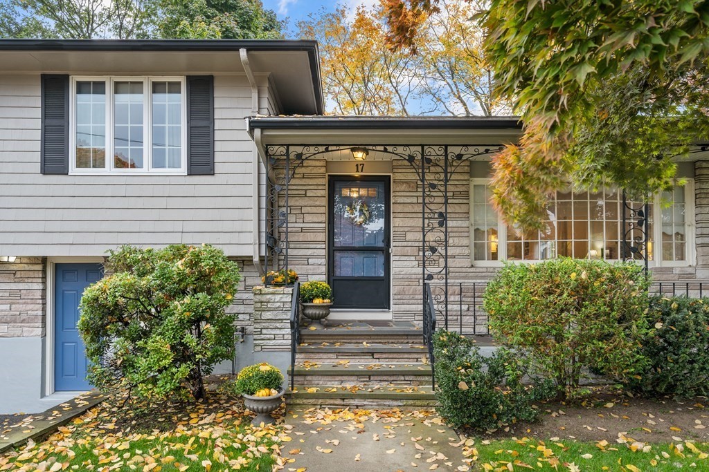 17 Mossdale Road Boston, MA 02130 - Photo 3 of 33 Gallery Image 3