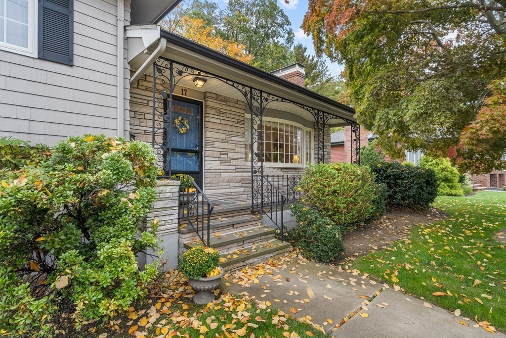 17 Mossdale Road Boston, MA 02130 - Photo 4 of 33 Gallery Image 4