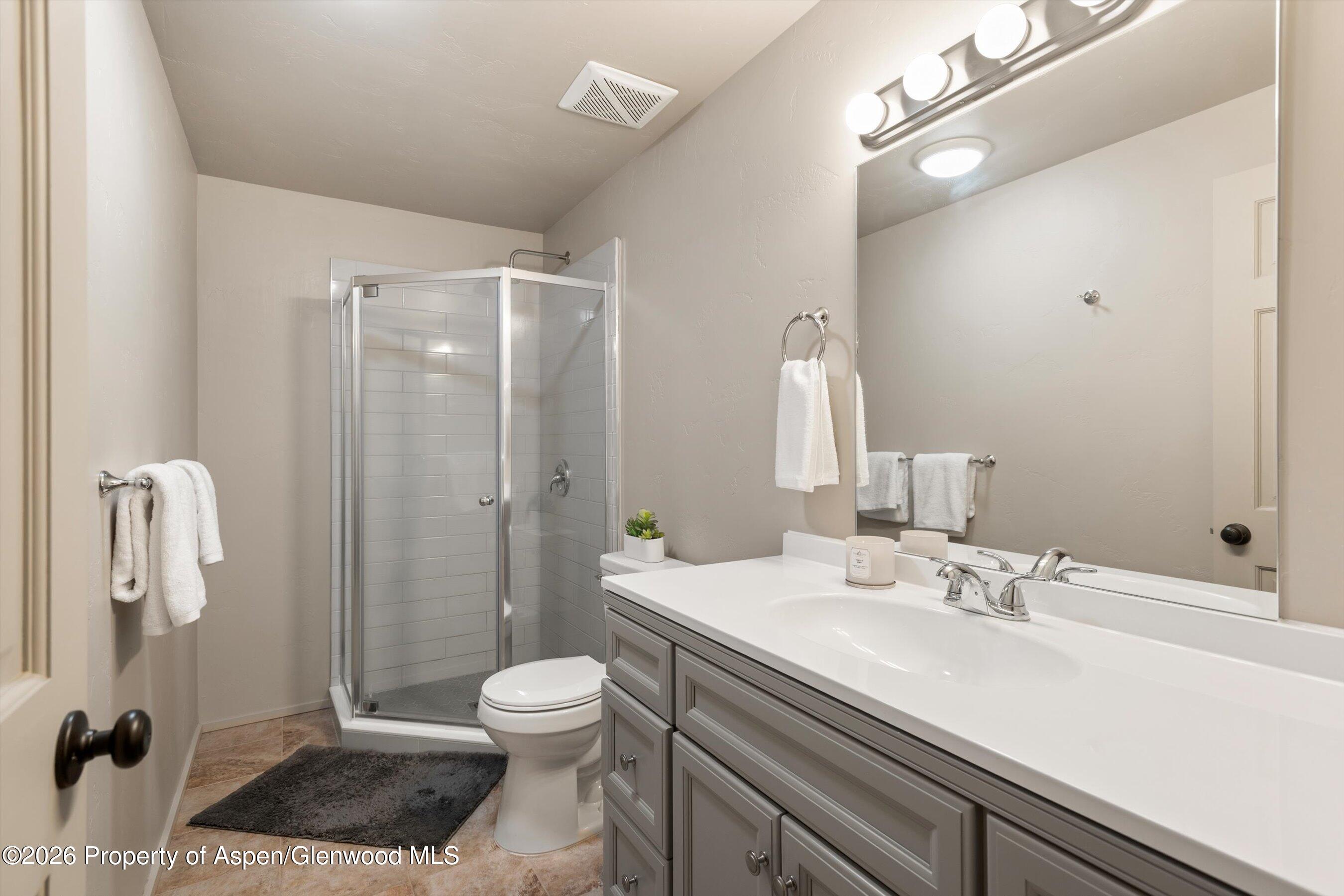 358 Euclid Avenue Carbondale, CO 81623 - Photo 29 of 36 27-358EuclidAve_251204012