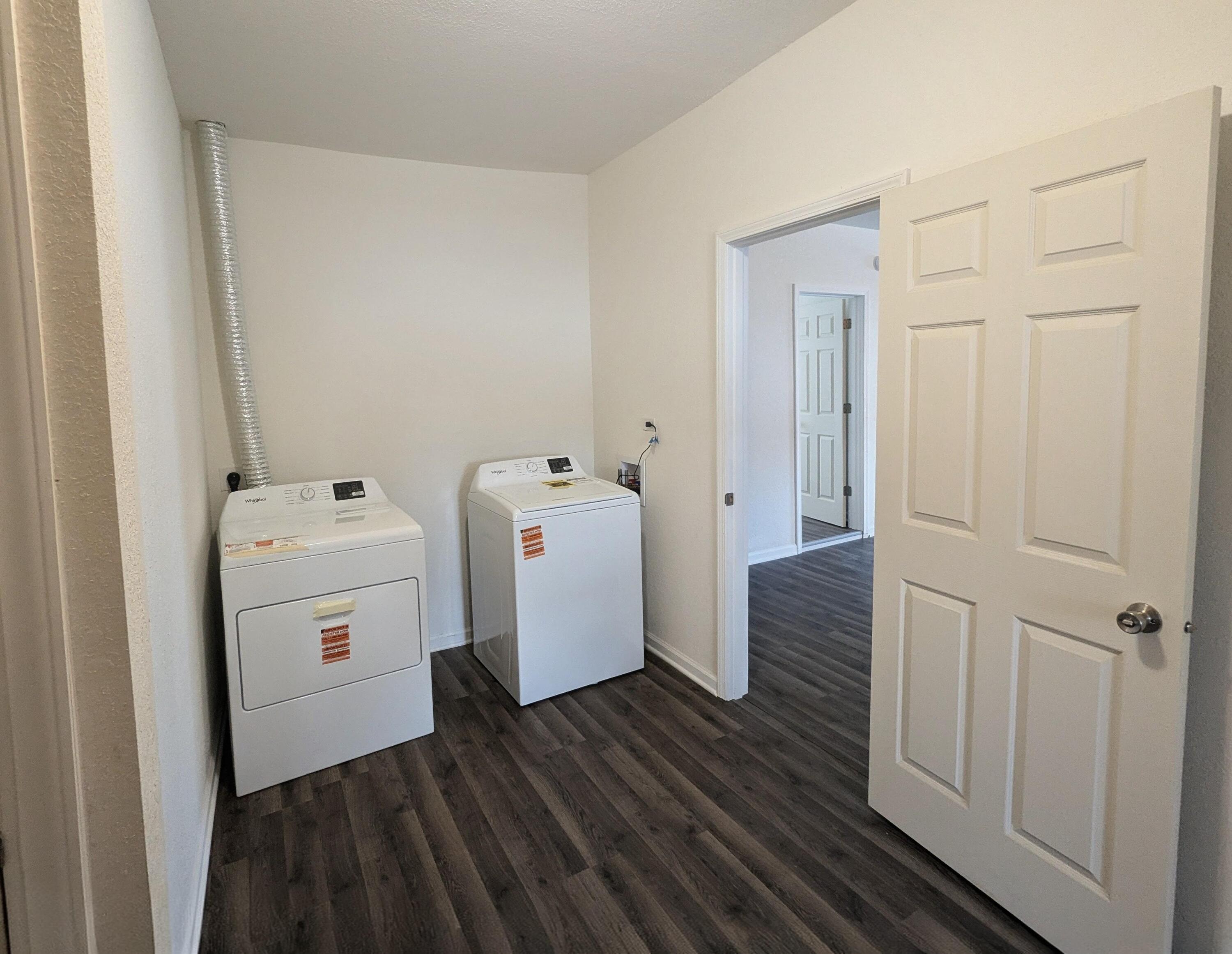 1201 Center Street Racine, WI 53403 - Photo 10 of 13 Laundry room