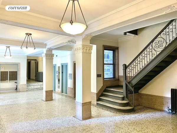 $699,000 | 875 West 181st Street, Unit 3A | Hudson Heights