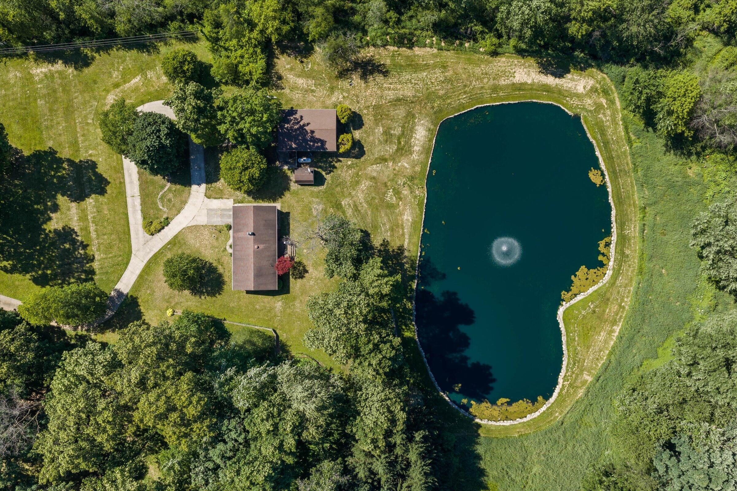 2921 Beebe Road Niles, MI 49120 - Photo 2 of 26 34-DJI_20260612165018_0249_D