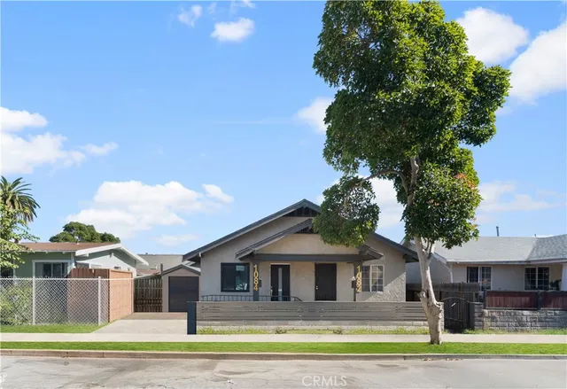 $525,000 | 1082-1084 Lewis Avenue, Long Beach, CA 90813