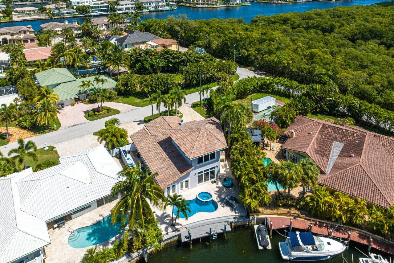 5533 Rico Drive Boca Raton, FL 33487 - Photo 38 of 41 037-5533RicoDrive-BocaRaton-FL-33487-SMA