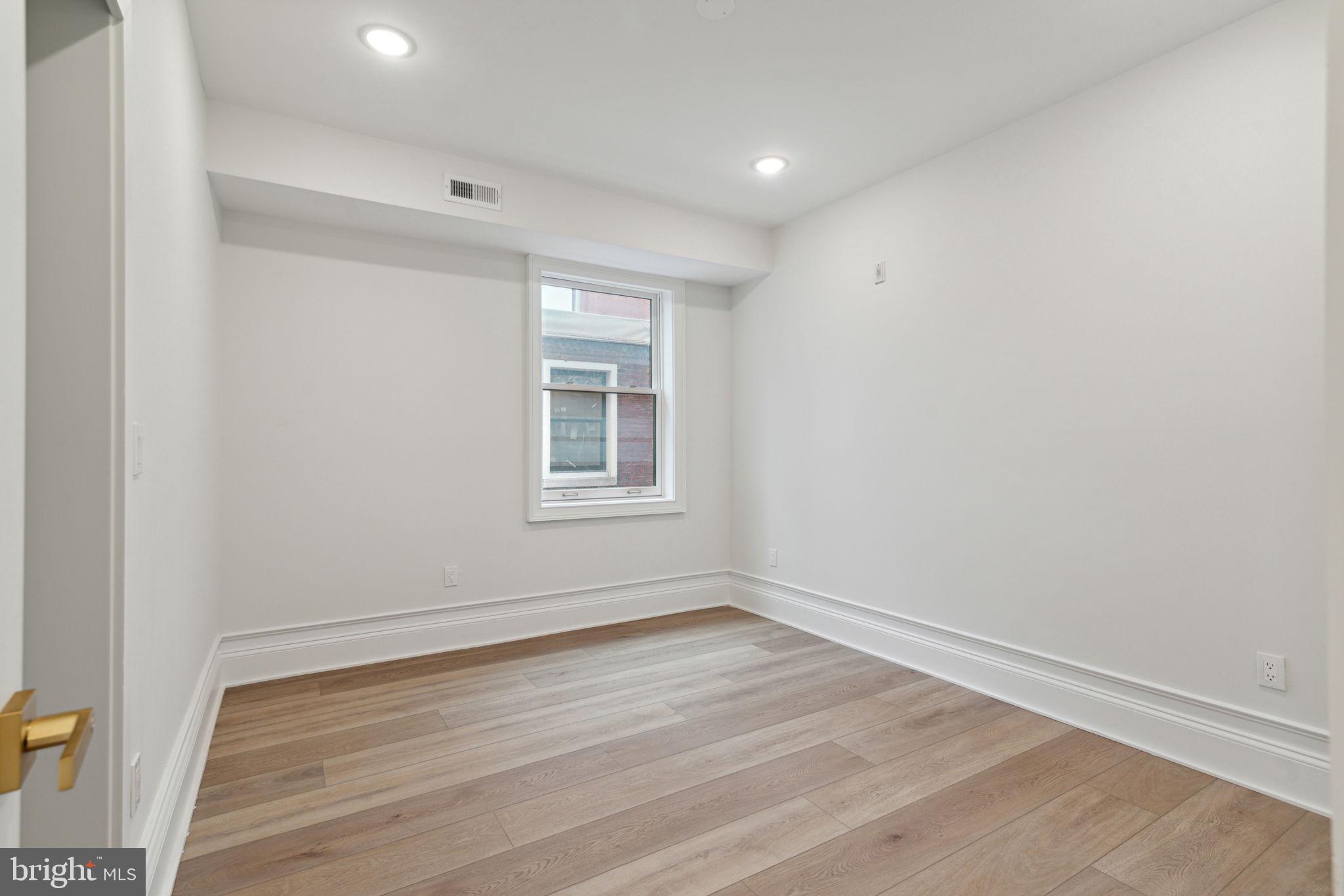 1822 Chestnut Street, Unit 3R Philadelphia, PA 19103 - Photo 9 of 27