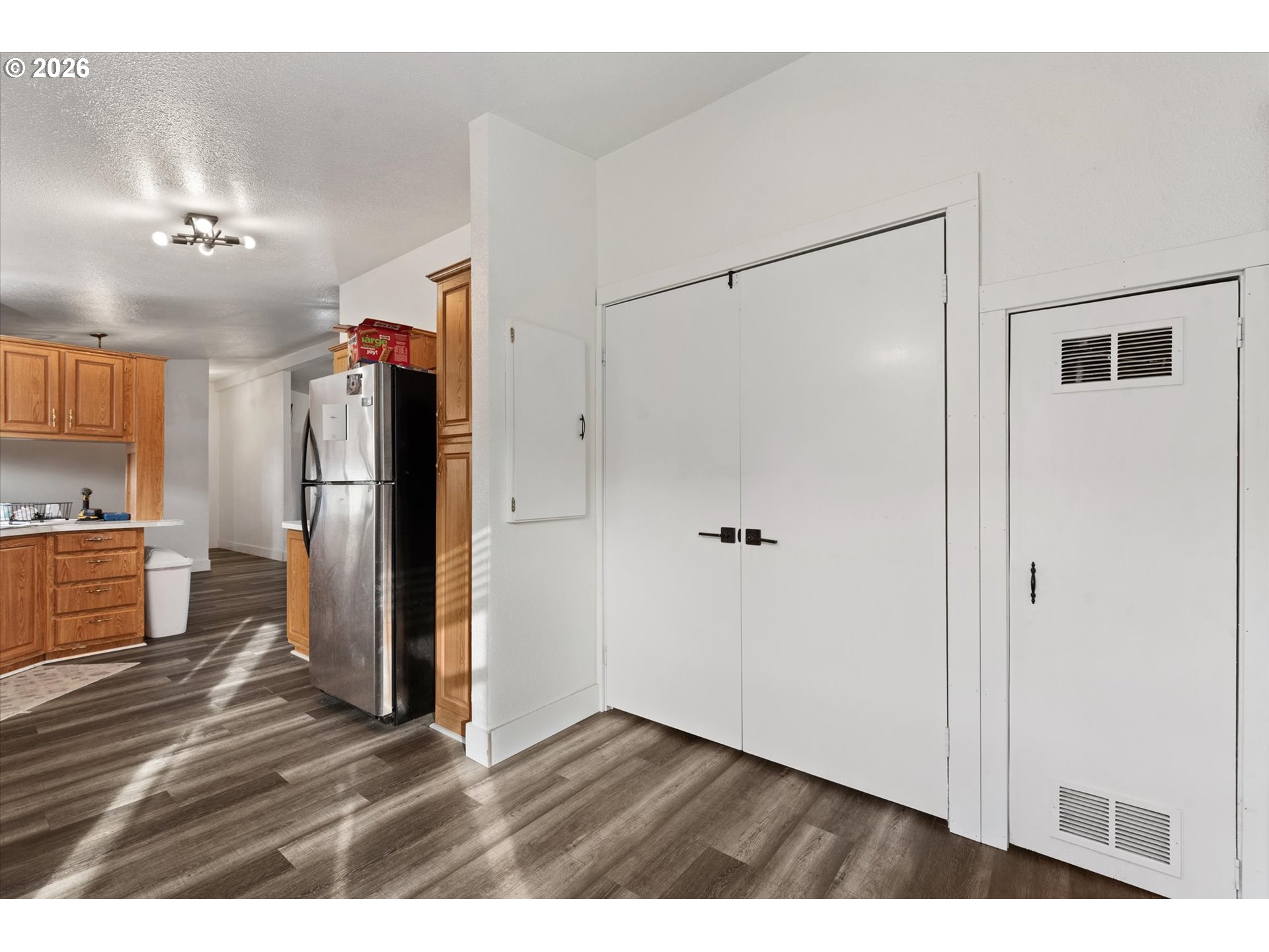 2106 Colorado Place Baker City, OR 97814 - Photo 28 of 40 a view interior of a house and an empty room