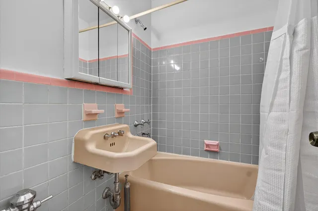 $299,999 | 321 East 89th Street, Unit 2B | Upper East Side