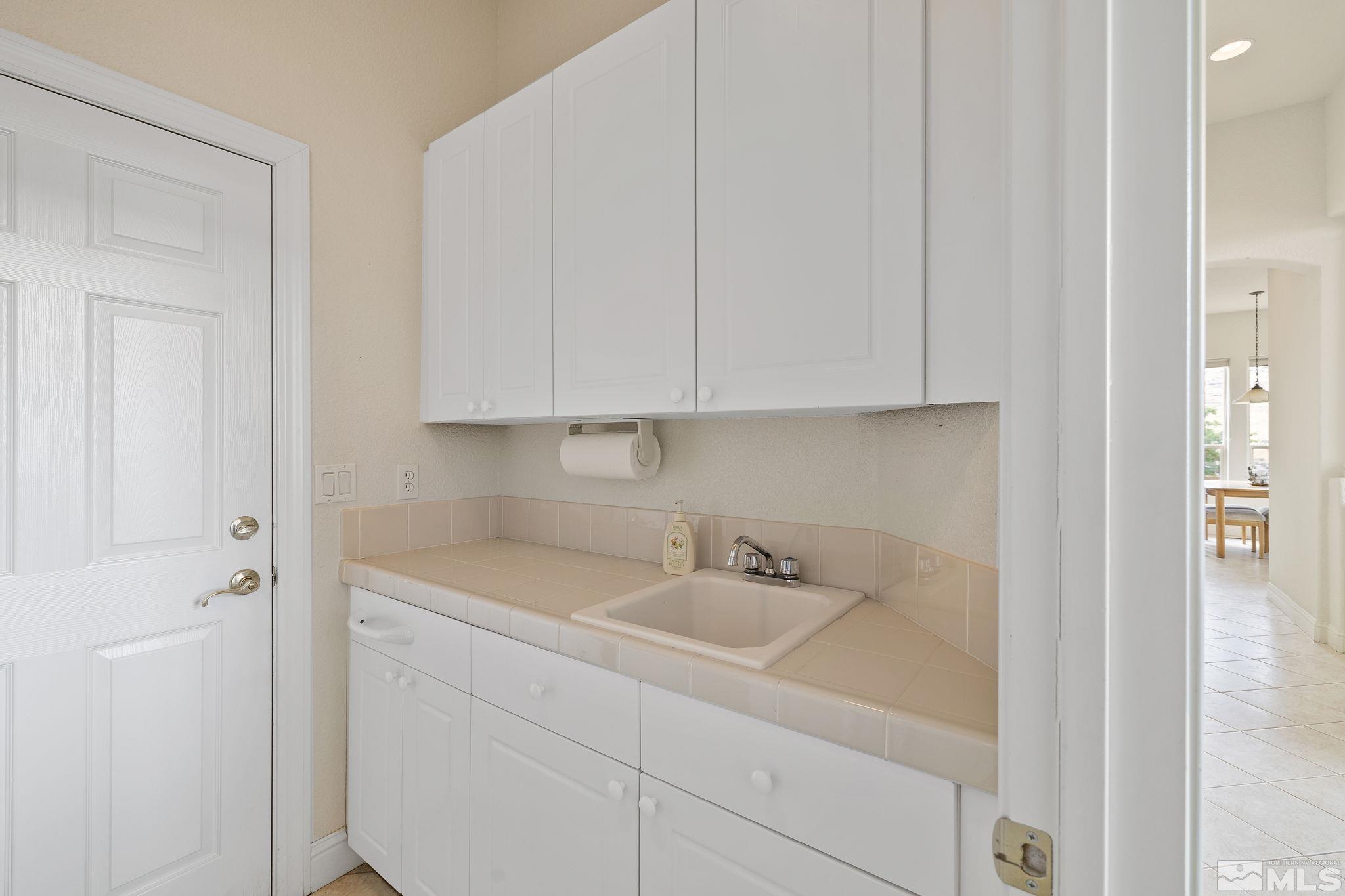 2589 Rampart Terrace Reno, NV 89519 - Photo 27 of 38 Photo 29