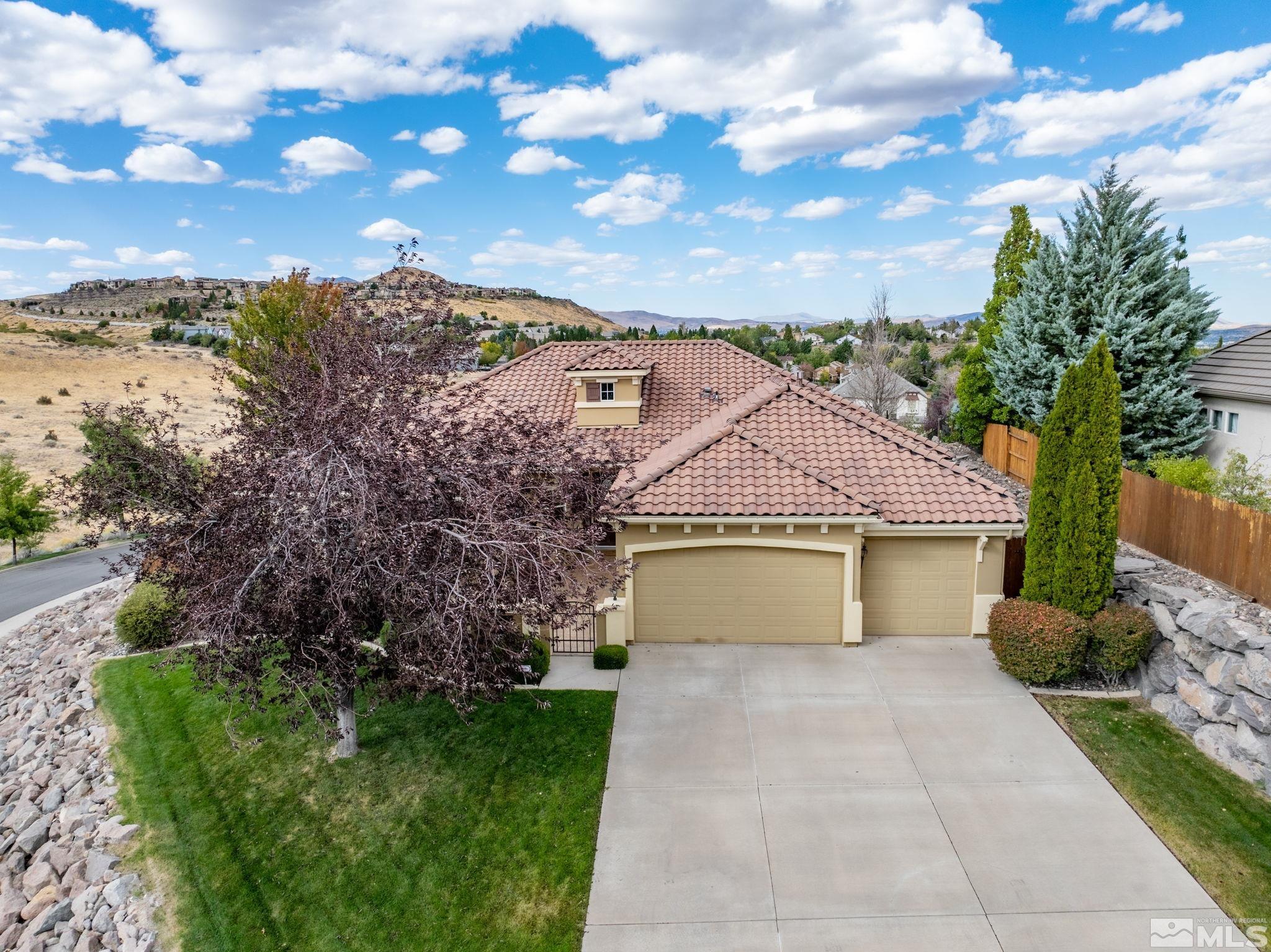 2589 Rampart Terrace Reno, NV 89519 - Photo 4 of 38 Photo 6