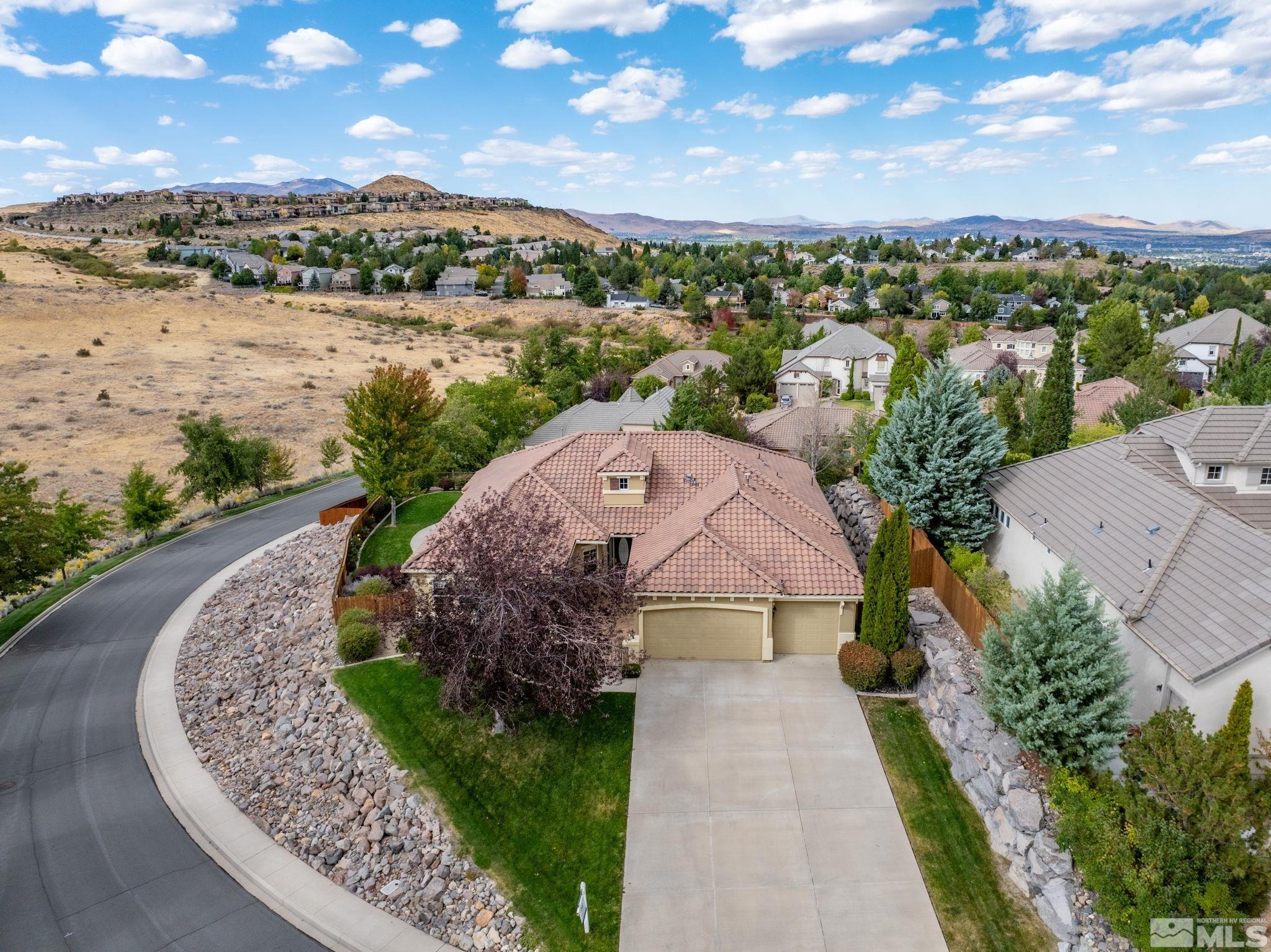 2589 Rampart Terrace Reno, NV 89519 - Photo 5 of 38 Photo 7