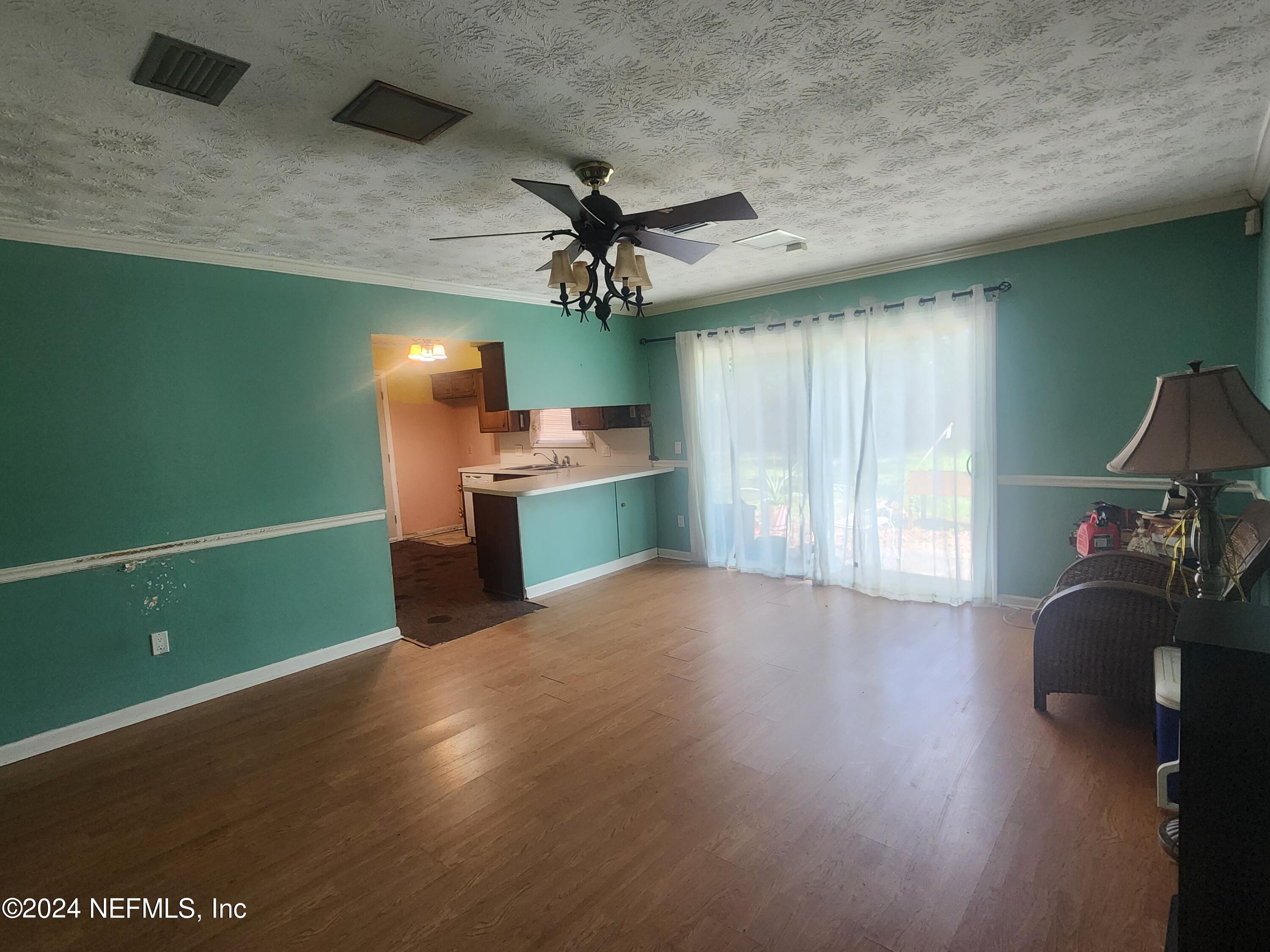 8181 Vermanth Road, Unit 11 Jacksonville, FL 32211 - Photo 11 of 23 20240525_104557