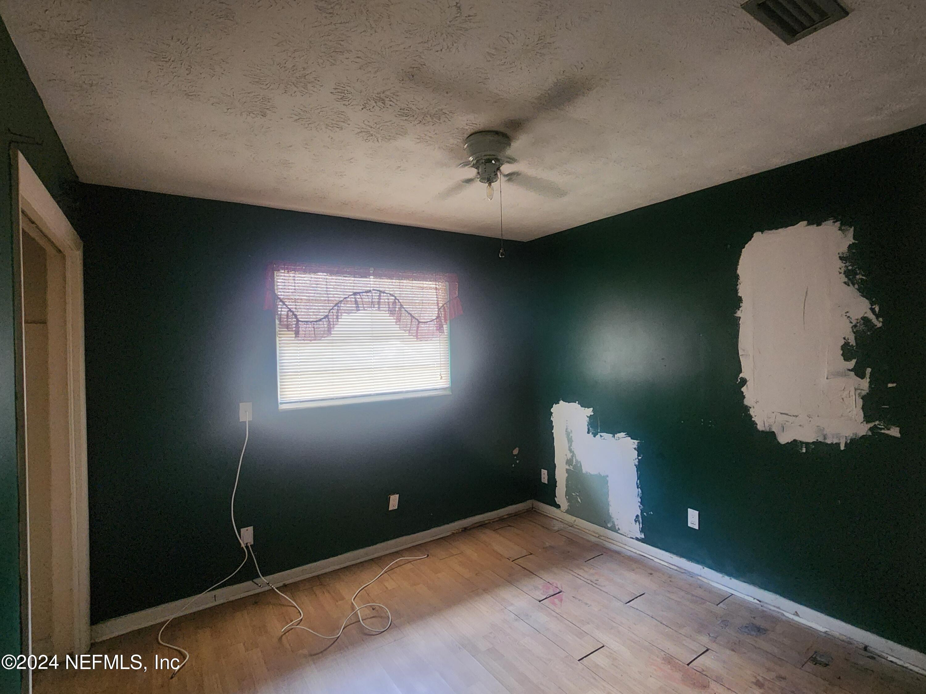 8181 Vermanth Road, Unit 11 Jacksonville, FL 32211 - Photo 15 of 23 20240525_104959