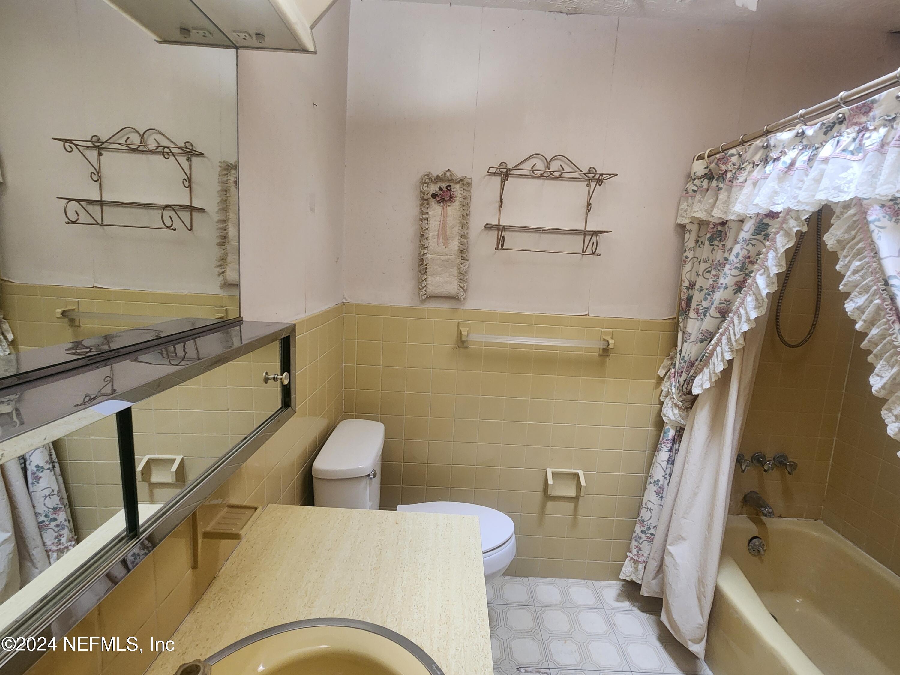 8181 Vermanth Road, Unit 11 Jacksonville, FL 32211 - Photo 19 of 23 20240525_105133