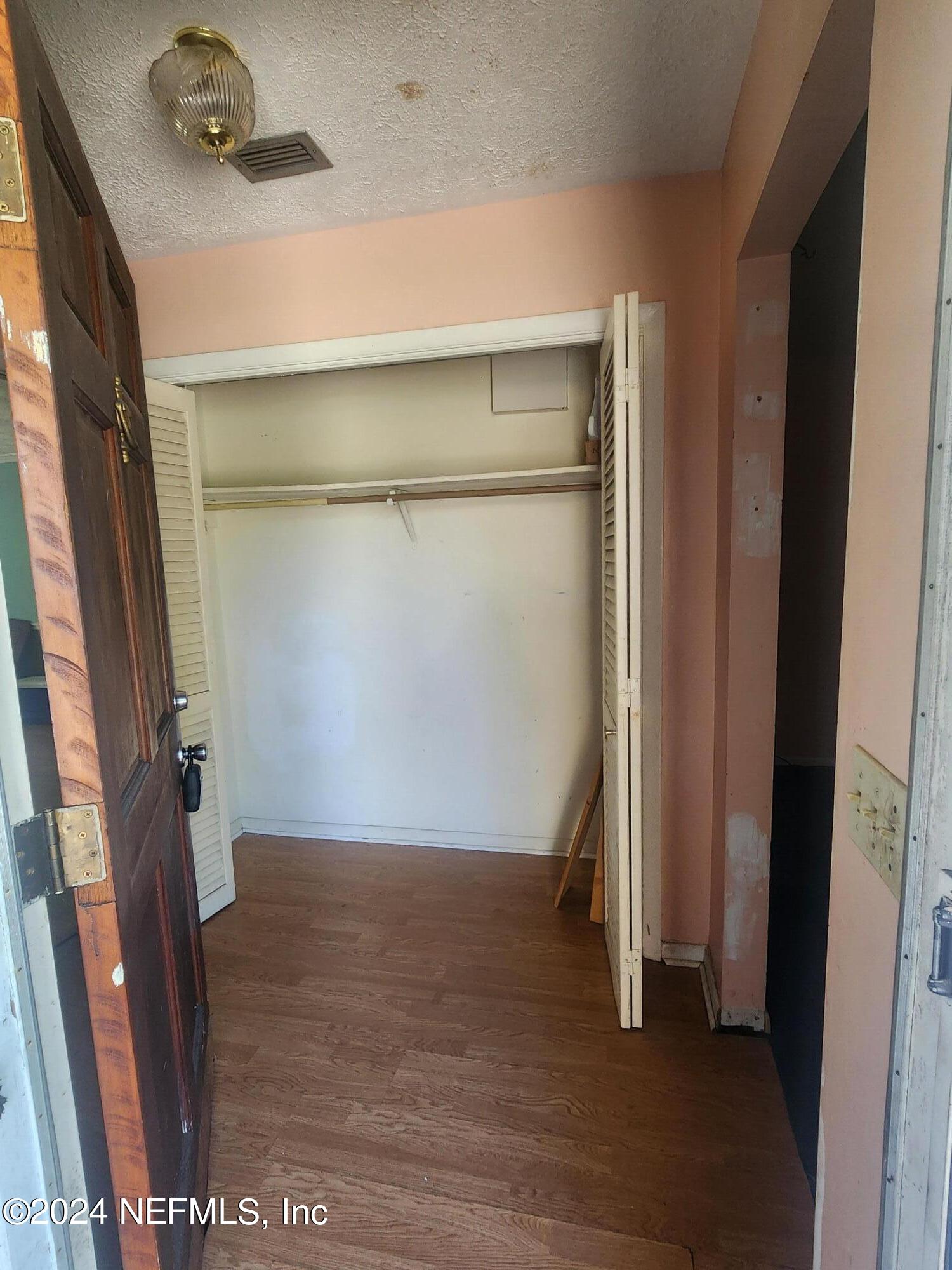 8181 Vermanth Road, Unit 11 Jacksonville, FL 32211 - Photo 5 of 23 20240525_103934