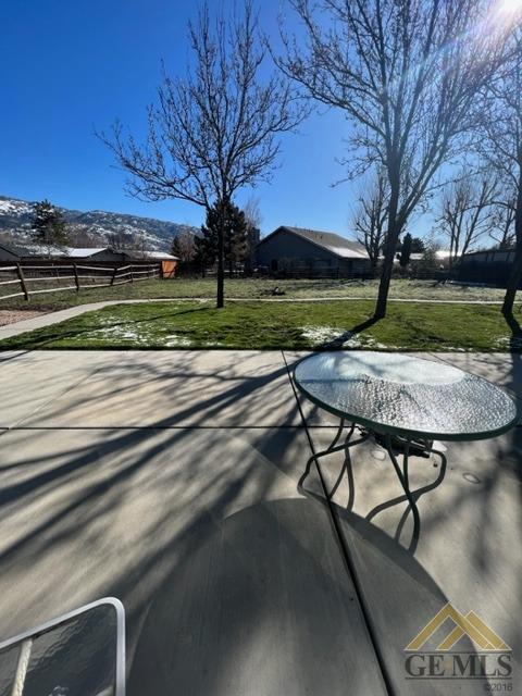 Undisclosed Address Tehachapi, CA 93561 - Photo 15 of 28 a view of a outdoor space