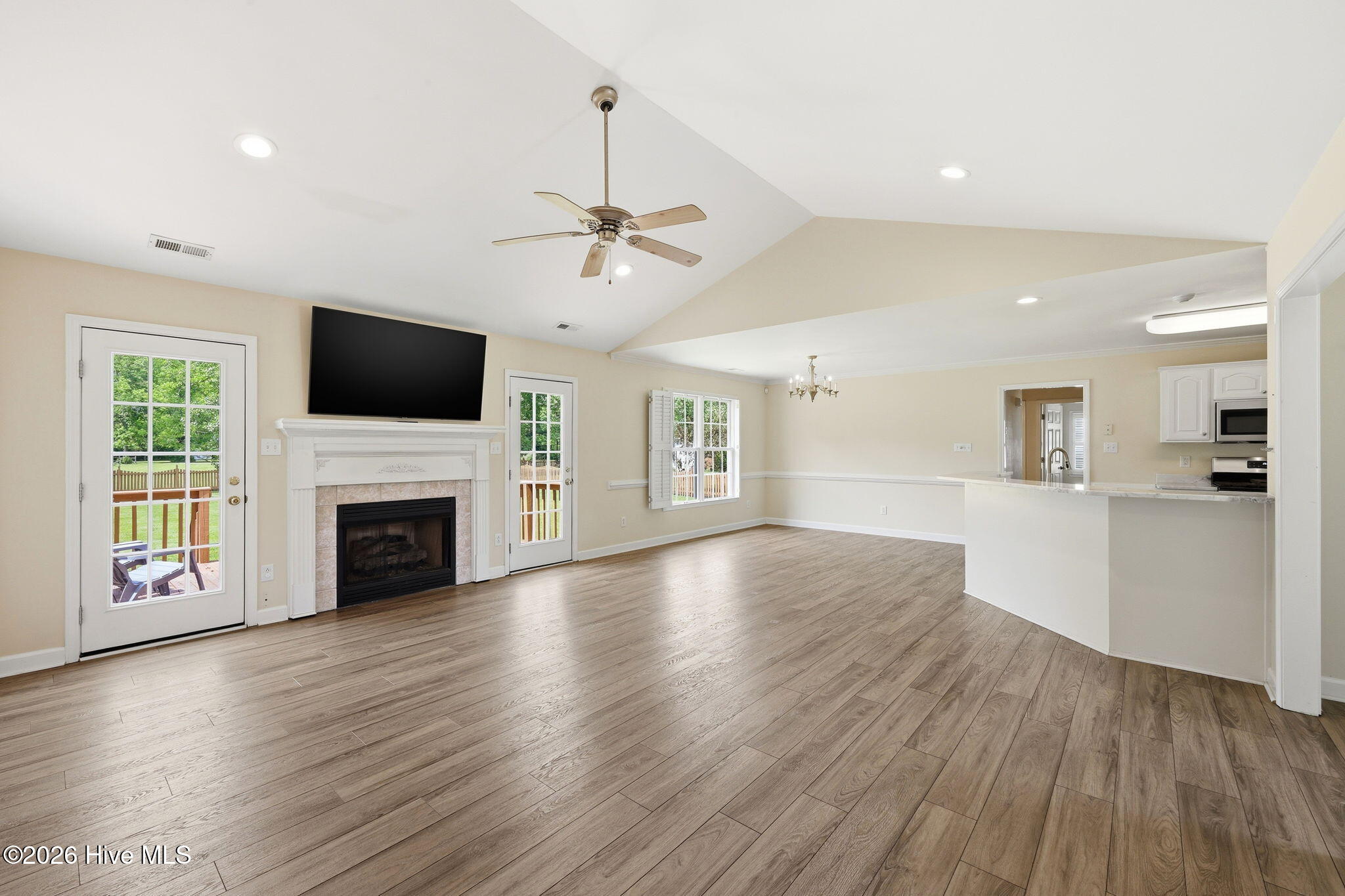 210 East Camp Kiro Road New Bern, NC 28560 - Photo 5 of 53