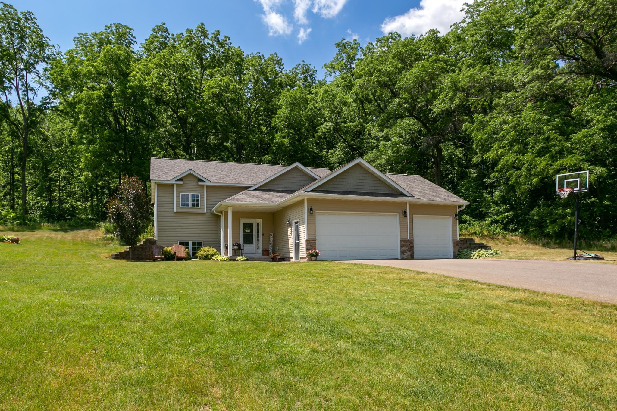 488 Old Cemetery Road Roberts, WI 54023 - Photo 25 of 33 Gallery Image 25