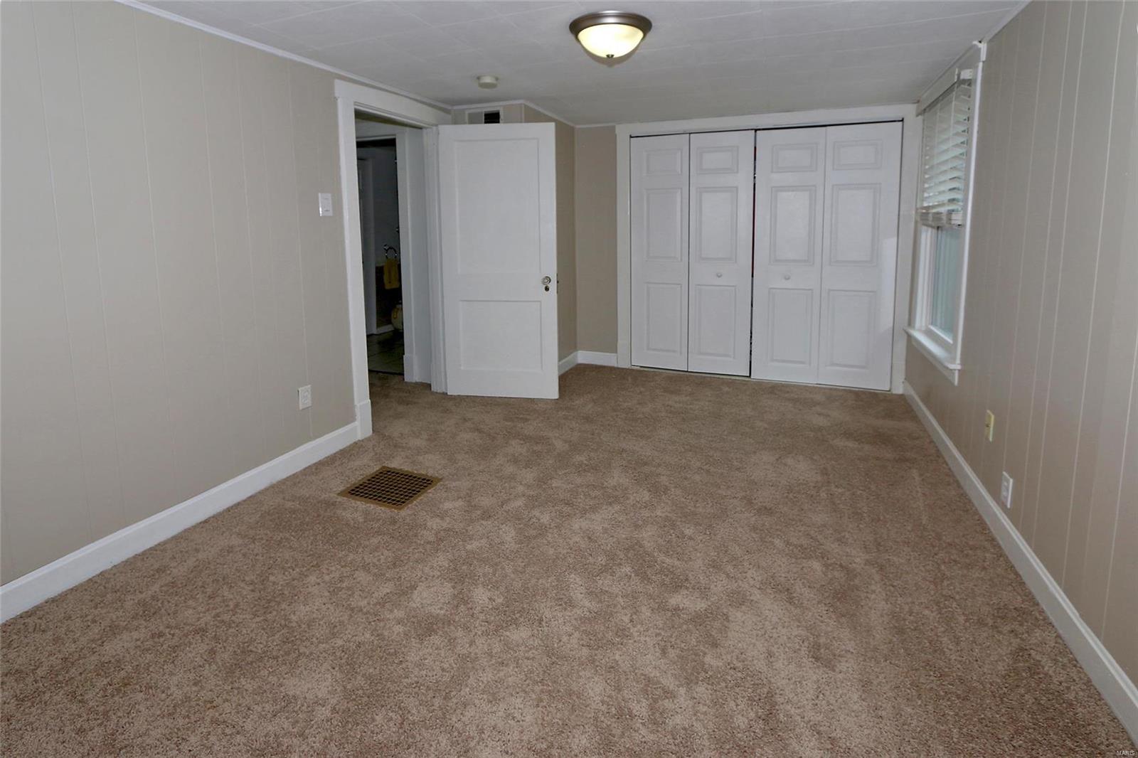 434 North Geyer Road Kirkwood, MO 63122 - Photo 18 of 29