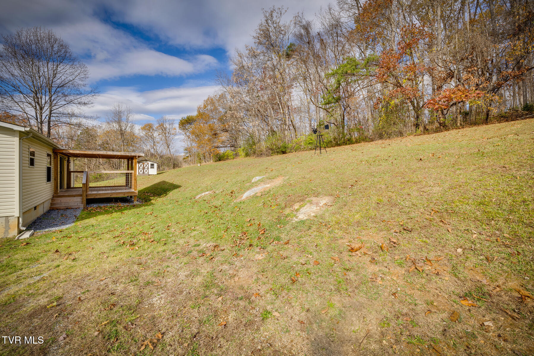 1731 Dave Buck Road Johnson City, TN 37601 - Photo 23 of 31 023