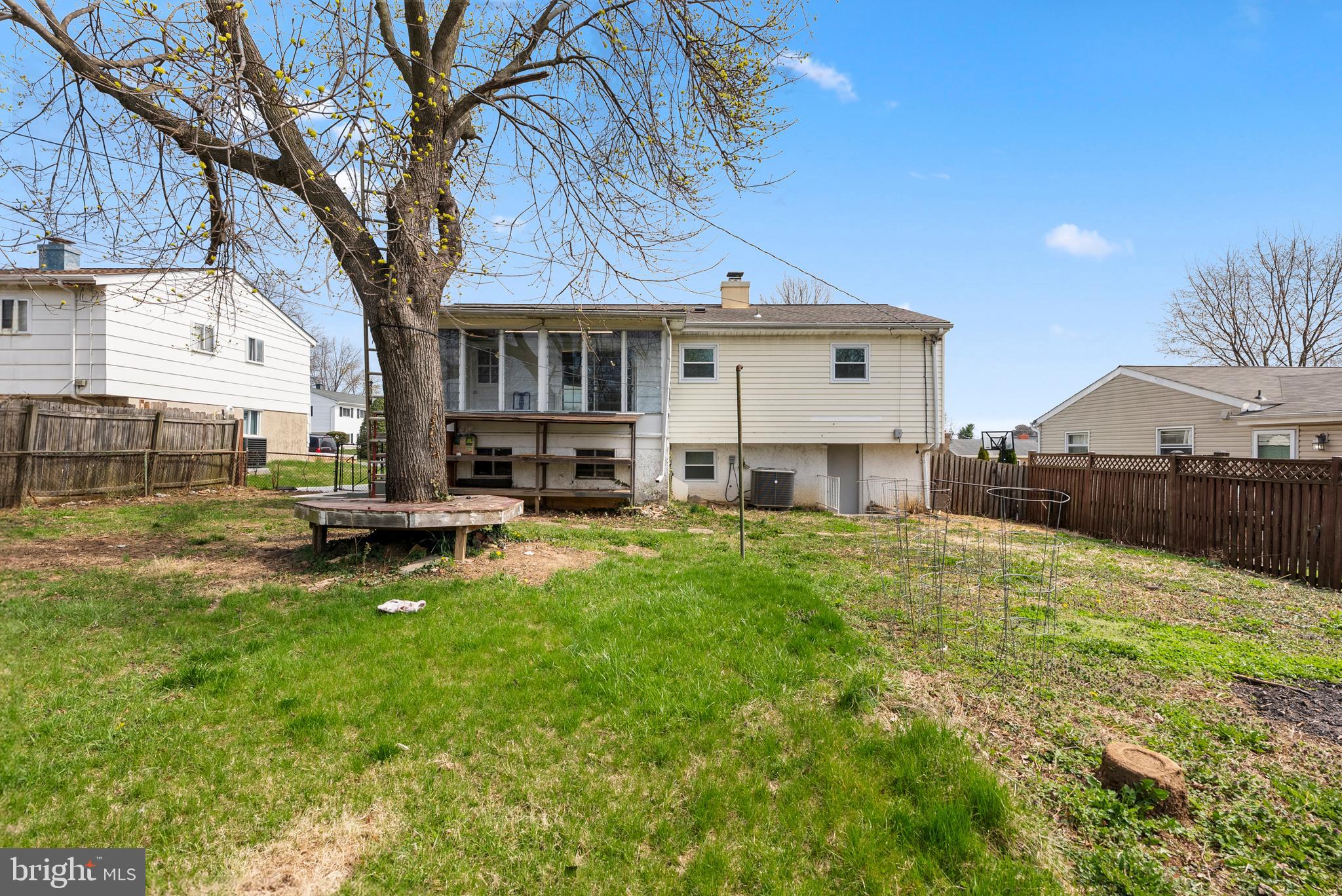 1304 Glenwilde Road Baltimore, MD 21228 - Photo 37 of 38 Gallery Image 37
