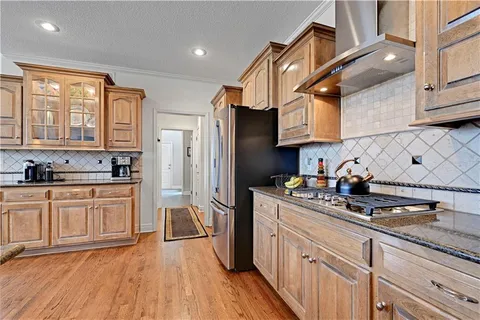 $1,525,000 | 13816 Horton Drive, Overland Park, KS 66223