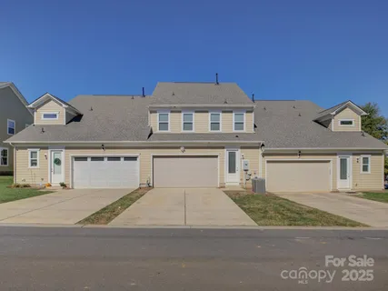 $420,000 | 11522 Founders Park Lane, Pineville, NC 28134