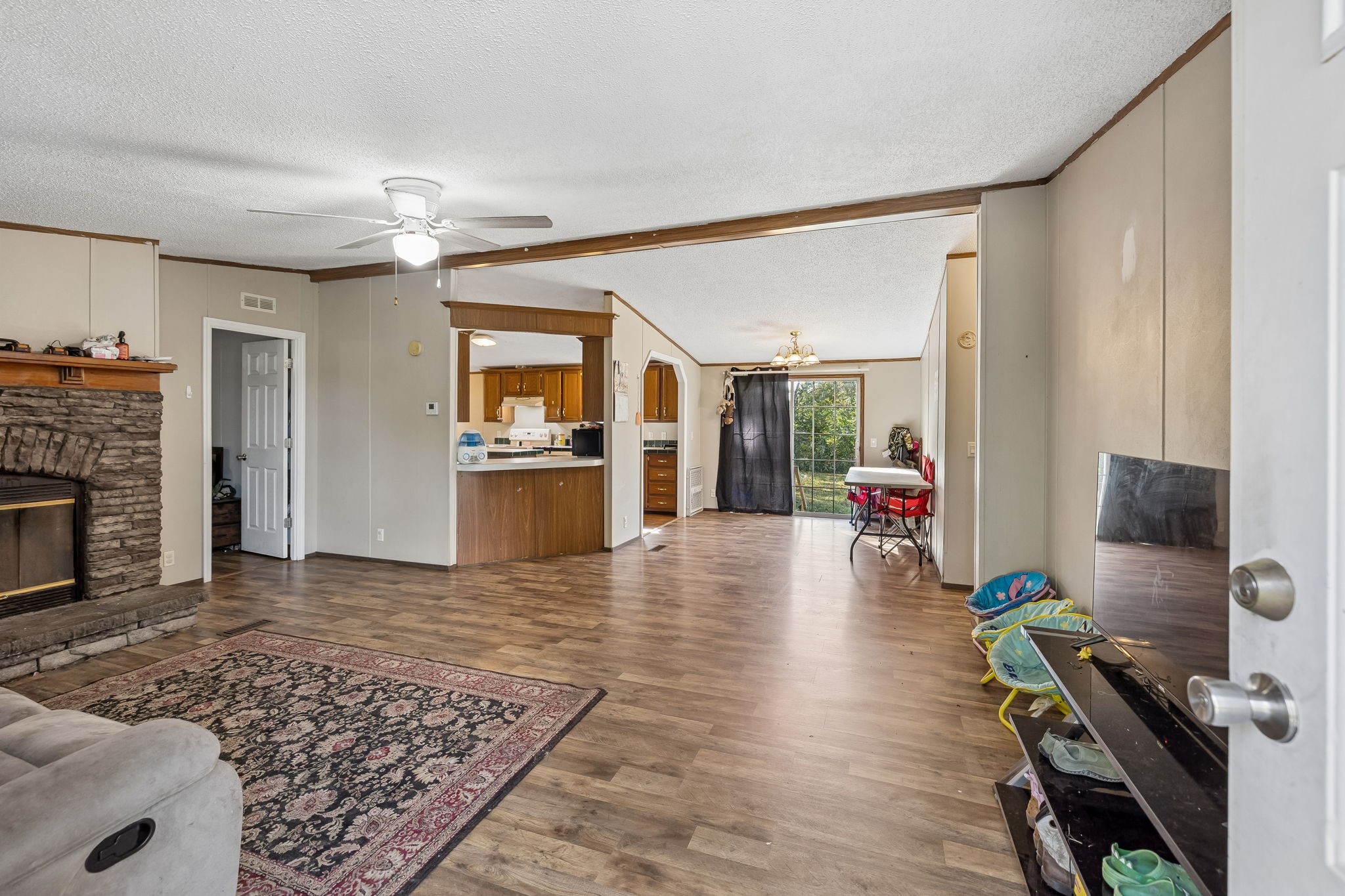 142 Dan Bean Road Red Boiling Springs, TN 37150 - Photo 4 of 31 Gallery Image 4