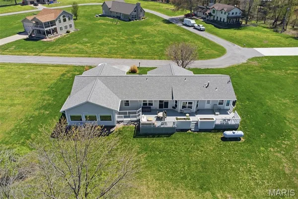 $350,000 | 38 Harbor Drive, Carlyle, IL 62231