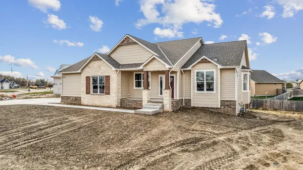 $359,000 | 6727 Silverton Street, Park City, KS 67219