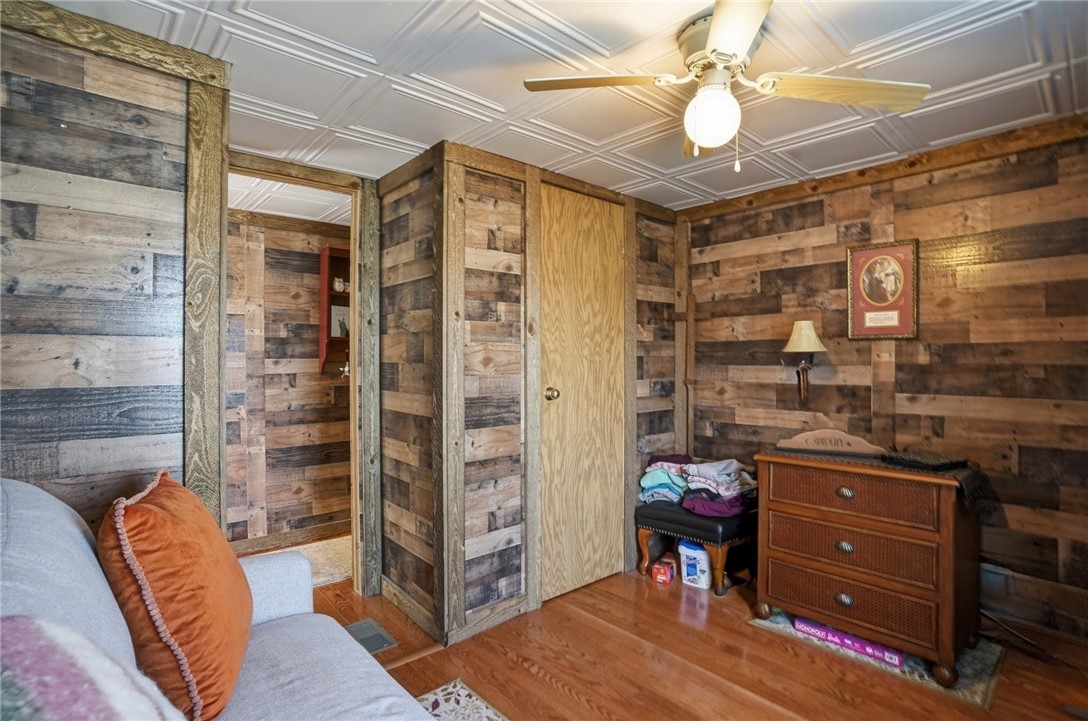 225 Brayton Road Tiverton, RI 02878 - Photo 19 of 23 Gallery Image 19