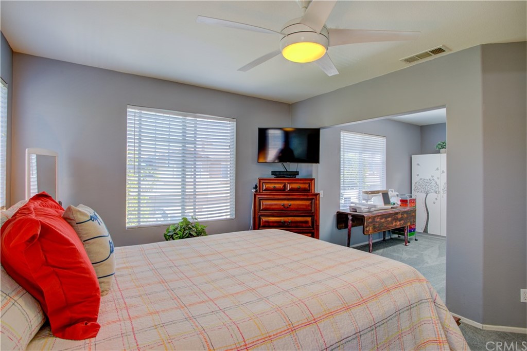 33423 Winston Way, Unit C Temecula, CA 92592 - Photo 19 of 28