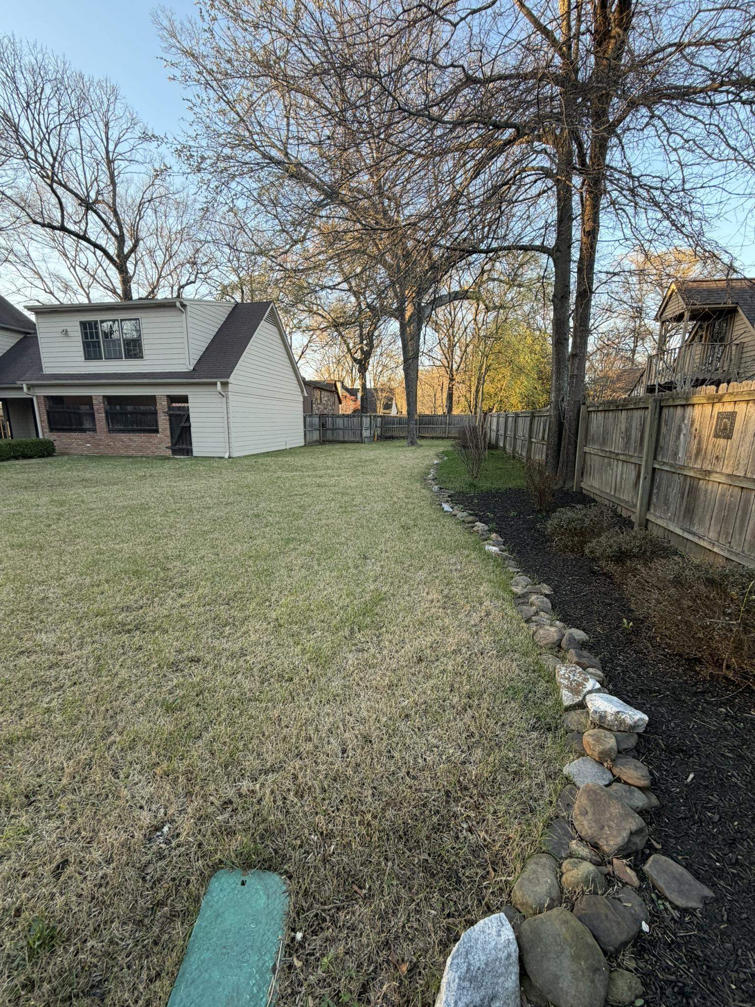 2960 South Germantown Road Germantown, TN 38138 - Photo 4 of 36 a view of a house with a yard
