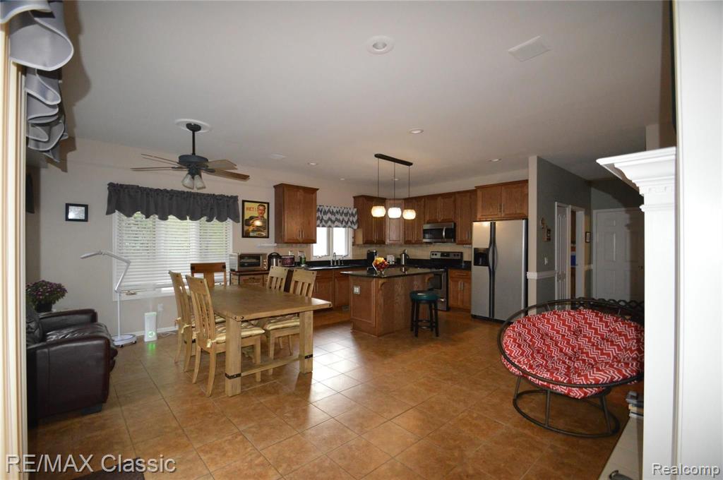 48255 Hanford Road Canton, MI 48187 - Photo 34 of 54