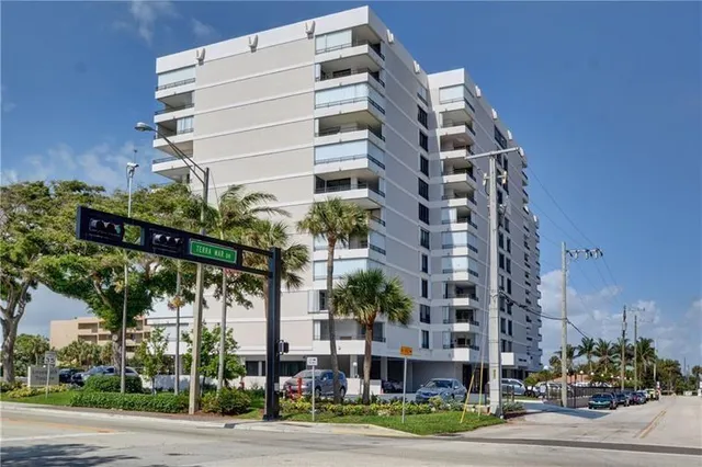 $479,000 | 1401 South Ocean Boulevard, Unit 605, Pompano Beach, FL 33062