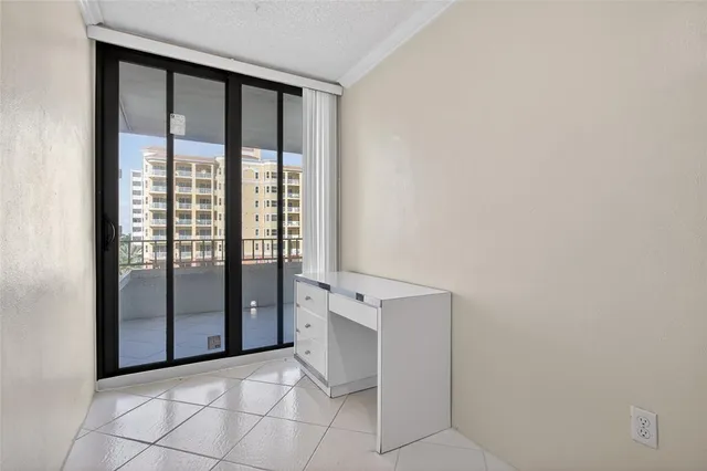 $479,000 | 1401 South Ocean Boulevard, Unit 605, Pompano Beach, FL 33062
