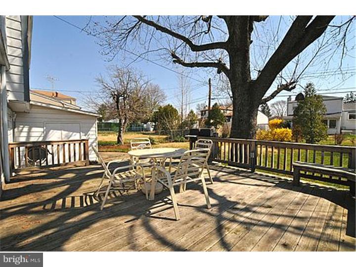 9729 Glenhope Road Philadelphia, PA 19115 - Photo 17 of 17