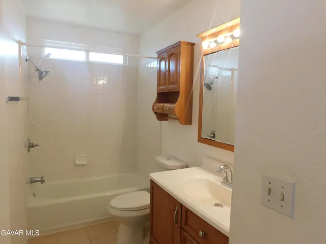 $2,000 | 9236 Bay Avenue, California City, CA 93505