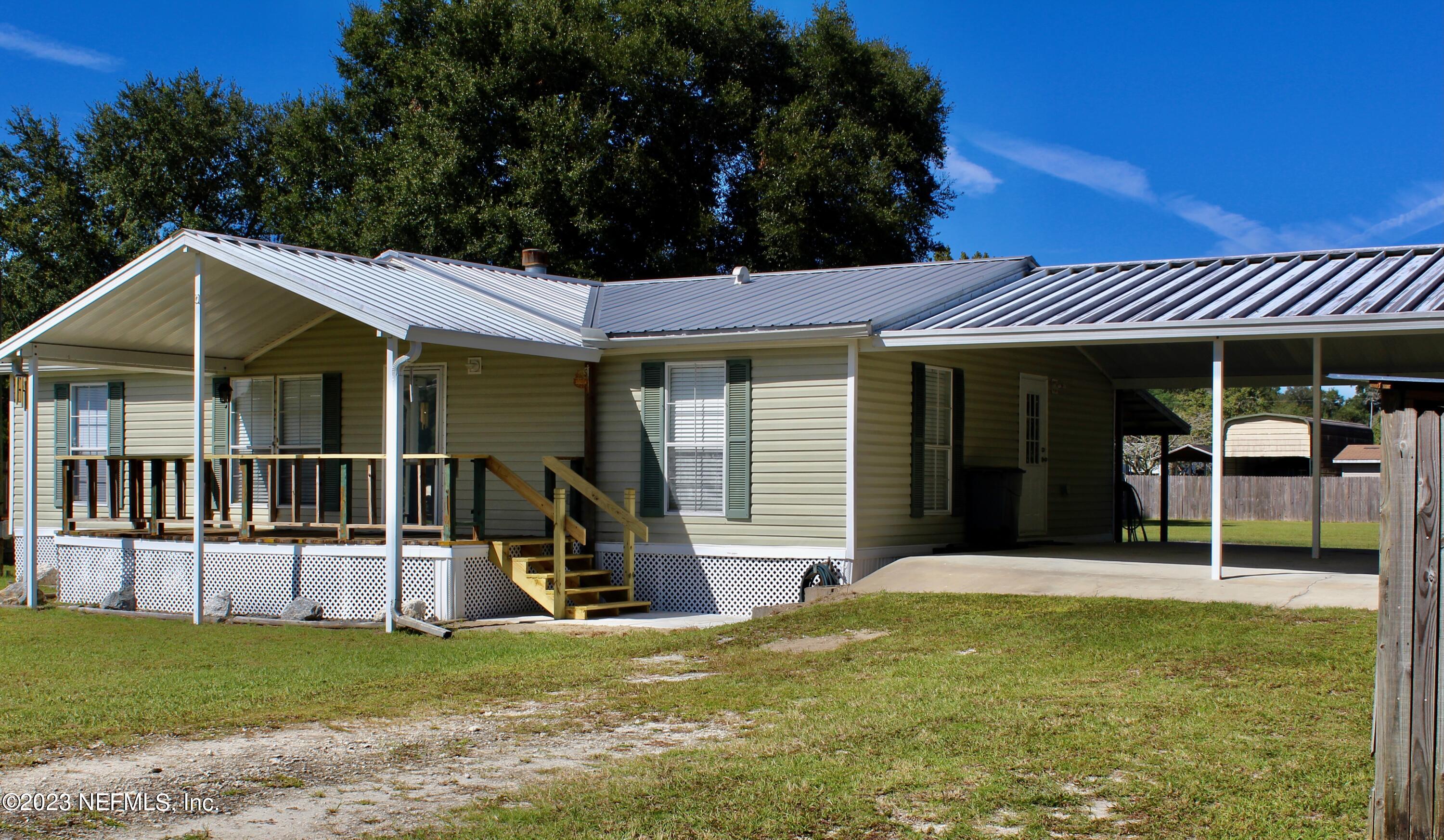 118 Hamilton Road Satsuma, FL 32189 - Photo 3 of 16 IMG_5552