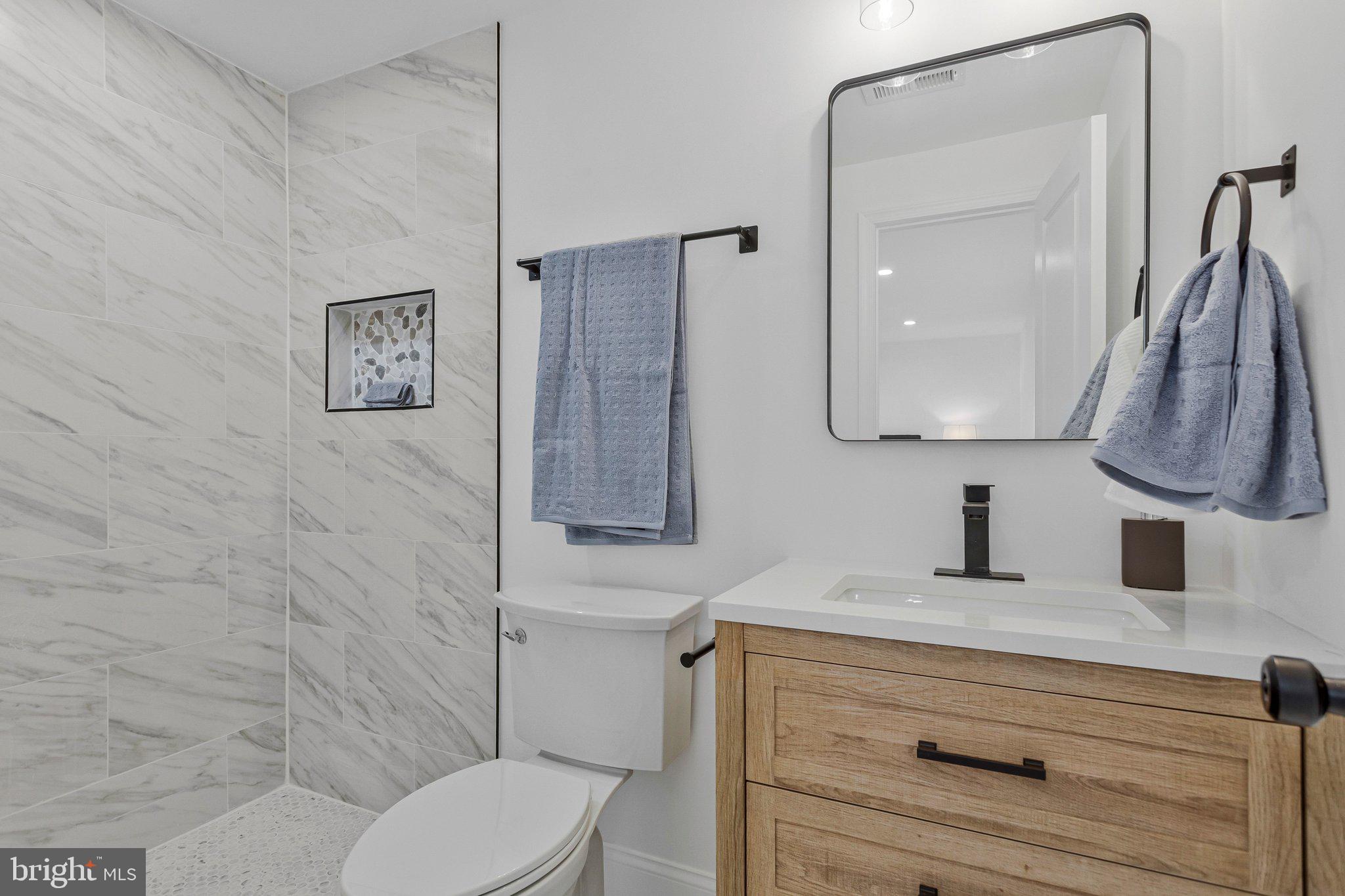 3365 Arundel On The Bay Road Annapolis, MD 21403 - Photo 23 of 47 Primary Full Bathroom