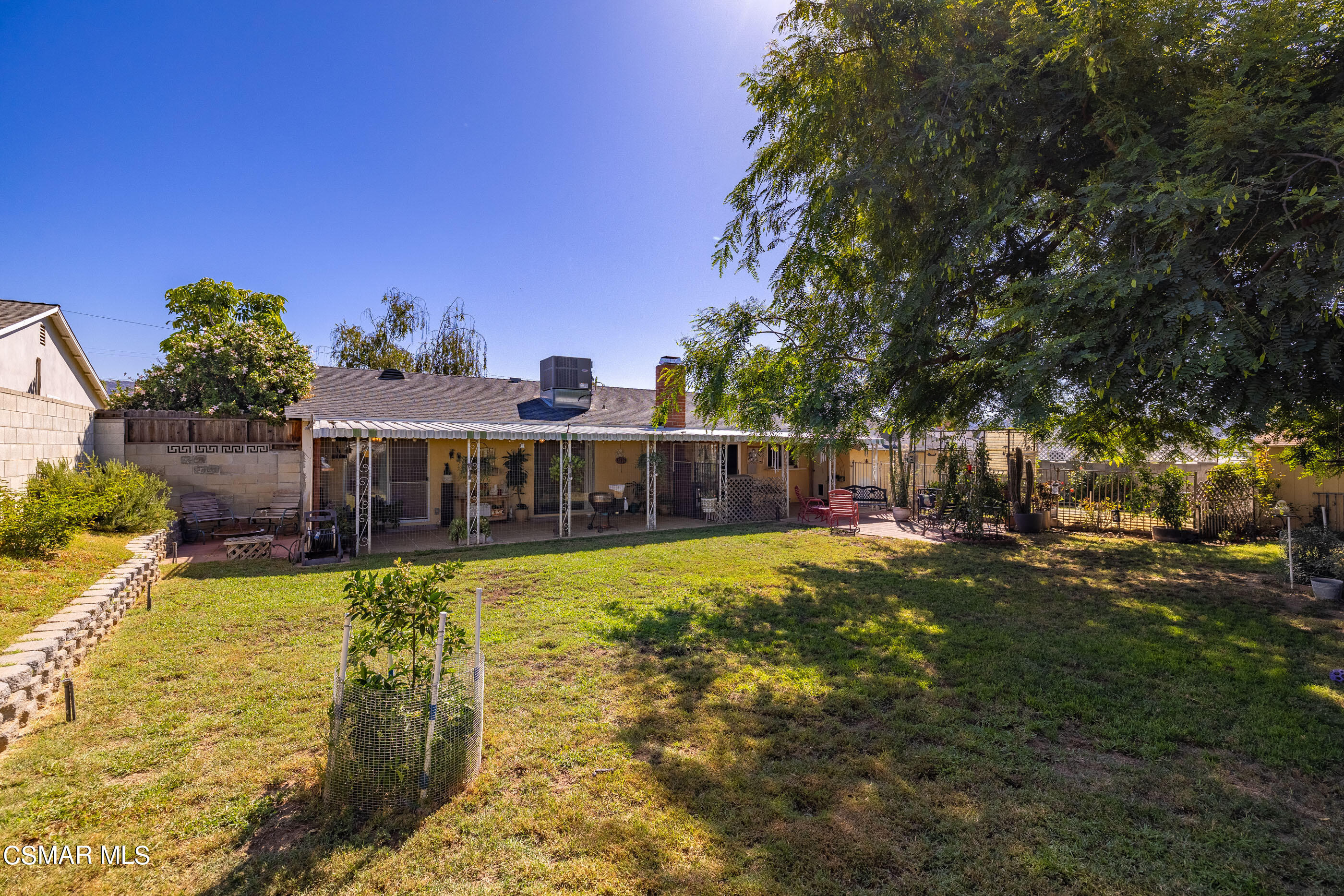 3283 Austin Avenue Simi Valley, CA 93063 - Photo 25 of 30 a swimming pool view with a lake view