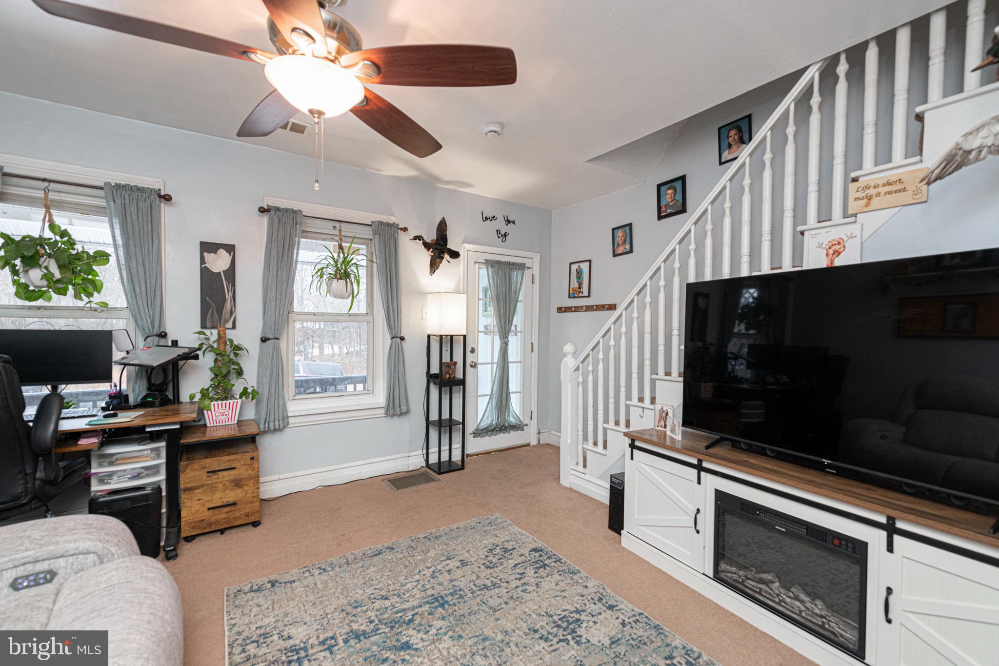 810 Latshaw Road Spring City, PA 19475 - Photo 5 of 27