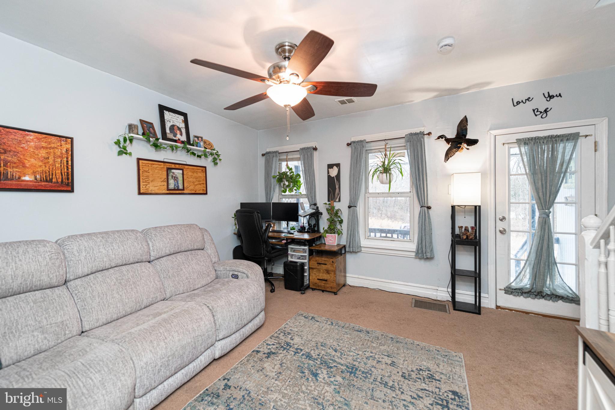 810 Latshaw Road Spring City, PA 19475 - Photo 6 of 27